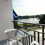 Hotel Brit Du 2*