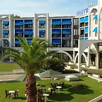 Hotel Brit Du