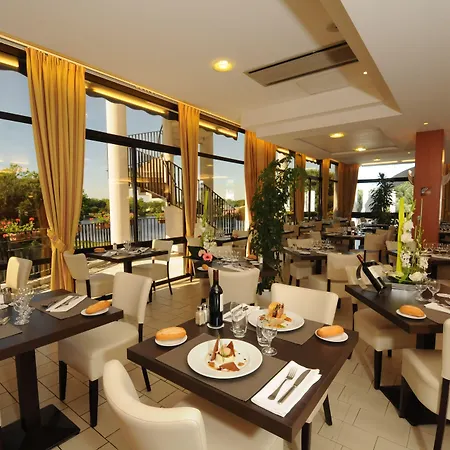 Brit Du Hotel