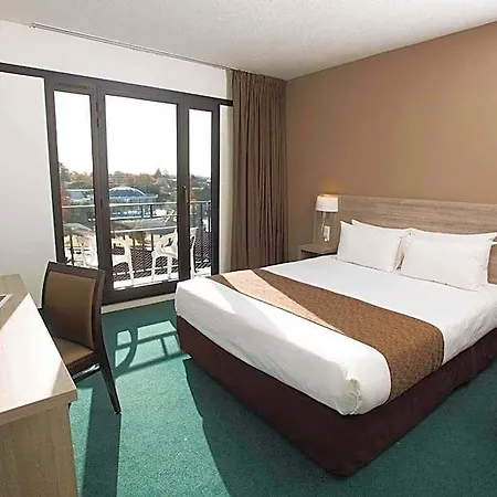 Brit Du Hotel 2*