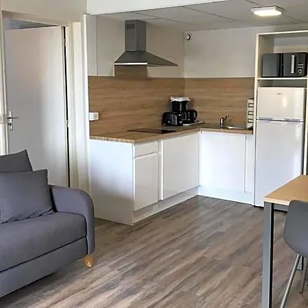 Hotel Brit Du 2*