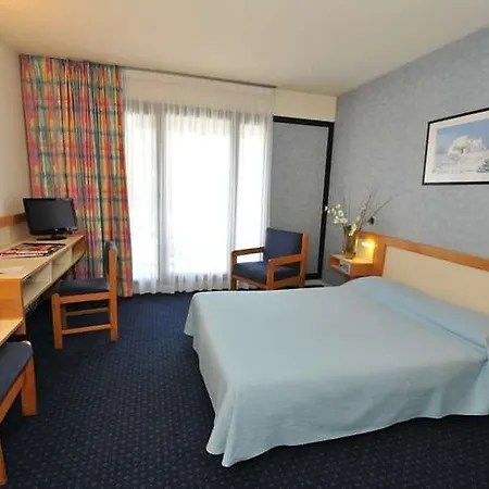 Brit Du Hotel