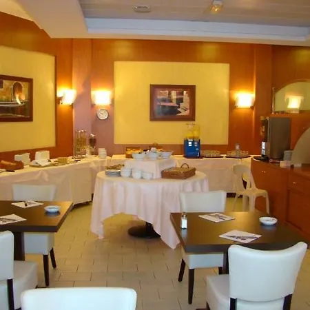 Brit Du Hotel Saint-Paul-les-Dax