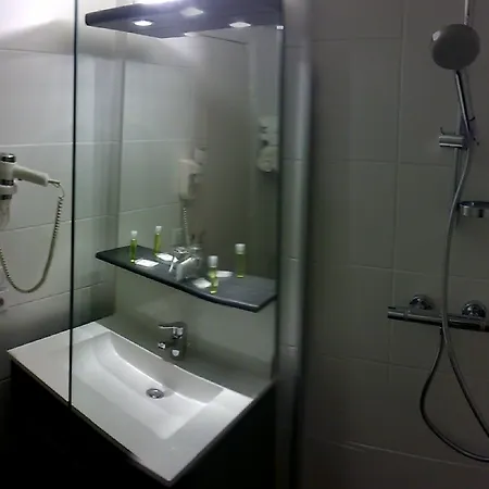 Brit Du Hotel