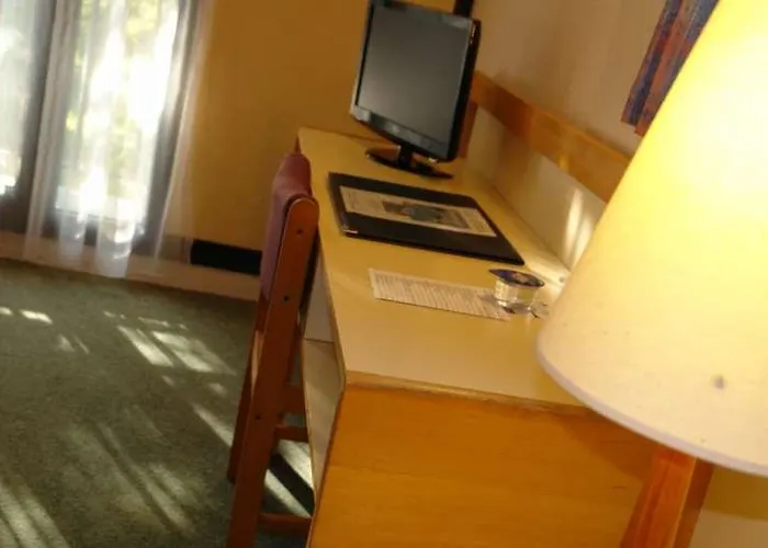 Brit Du فندق Saint-Paul-lès-Dax